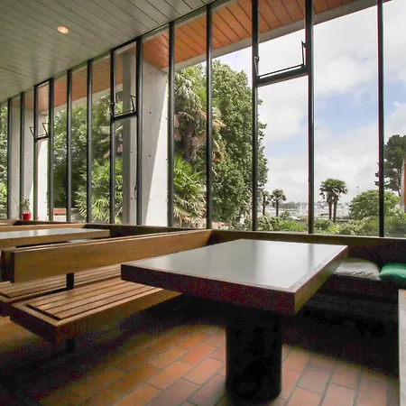 Ostal - Du Moulin Blanc Hostel