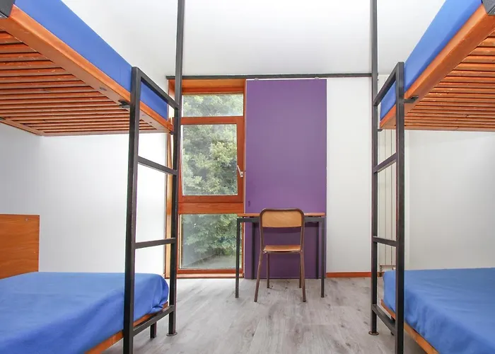 Ostal - Du Moulin Blanc Μπρεστ