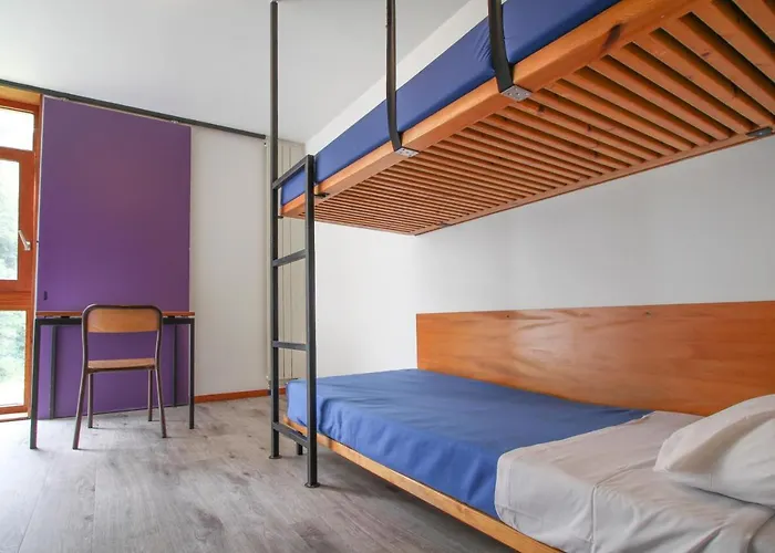 Ostal - Du Moulin Blanc Hostel Μπρεστ