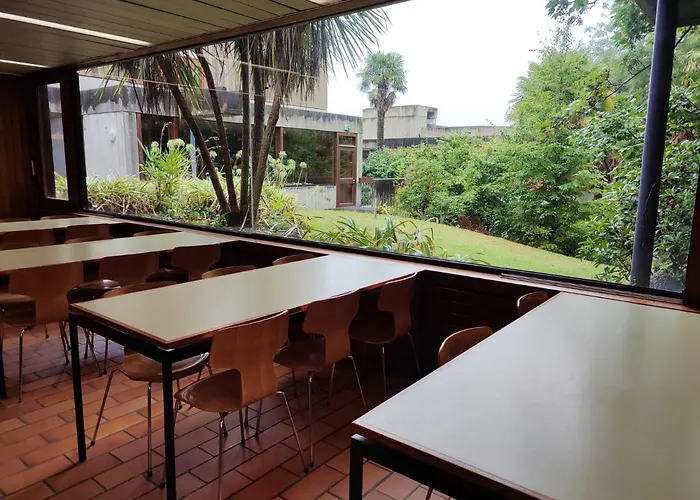 Ostal - Du Moulin Blanc Μπρεστ